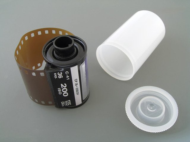 scuzkid's tweet photo. If anyone who attended NASS picked it up at SIKA or anywhere else I will happily pay for it to be shipped back to us.. 

The canister it was in and film roll would look something like this. https://t.co/7EyhDzUVy4