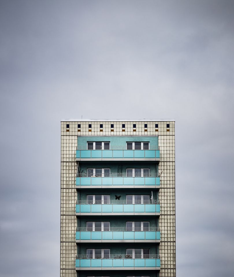 womensart1's tweet photo. 'Hidden Beauty', 2016 by photographer Sandra Jordan depicts buildings that often go unnoticed #WomensArt https://t.co/2zRFSUwsTP