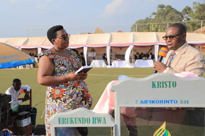BUMAdventist1's tweet photo. At @MuyingaProvince Umuco Stadium, the SDA Church Members of North Burundi Field in @BUMAdventist1 of @ECDAdventist came in multitude to welcome ECD President and Executive Secretary. We wish them a joyful staying in @Burundi. https://t.co/VjSFrRW7mo