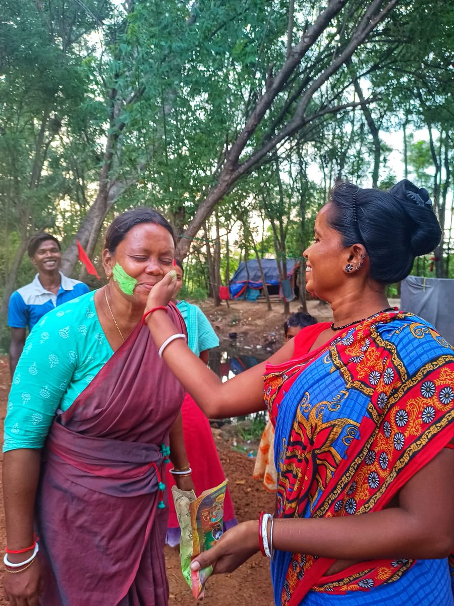 isd2047's tweet photo. We feel indescribable joy sharing the remarkable achievement of Dipali Singh, our #DemocracyExpress alumna, who has triumphed as an elected ward member from Changaul Panchayat, Kharagpur, on an @AITCofficial ticket. 

#PanchayatElectionResult https://t.co/F1Ha8Pd0sU