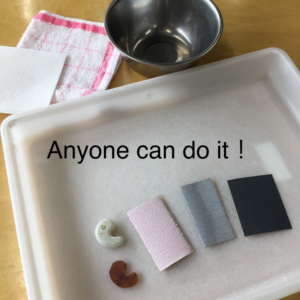 d_magatama's tweet photo. You can make magatama.
An ancient talisman for health,a long life and protection from evil.

Welcome to Menouya Shingu.
Shimane,japan

#magatama
#Japan 
#menouyashingu
#shimane
#shimaneprefecture https://t.co/tskNlWov1F