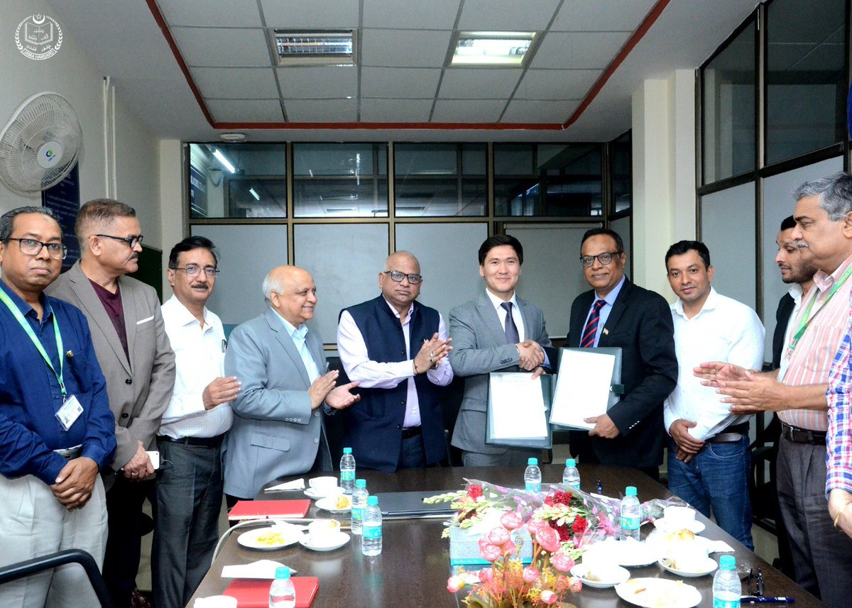 jamia_hamdard's tweet photo. JH signed a Memorandum of Understanding (MoU) with Ala-Too International University, Bishkek, Kyrgyz Republic.
#mou #jamiahamdard #alatoo https://t.co/qJO3yLXfOU
