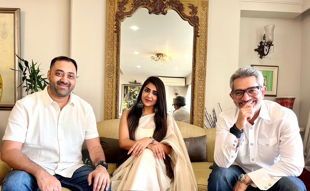 OFFICIAL REMAKE OF TIMELESS CLASSICS ‘MILI’, ‘KOSHISH’ & ‘BAWARCHI’ ANNOUNCED… In a major development, #AnushreeMehta and #AbirSengupta [of Jaadugar Films] and #SameerRajSippy [of SRS Productions] will jointly produce the *official remake* of three iconic films: #Mili [1975],