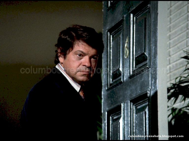ImbrugliaJim's tweet photo. #metvcolumbo Ross Martin is coming home after a hard day of killing someone, and look who's in Ross' home waiting for himπππ https://t.co/WG8ZDytpVy