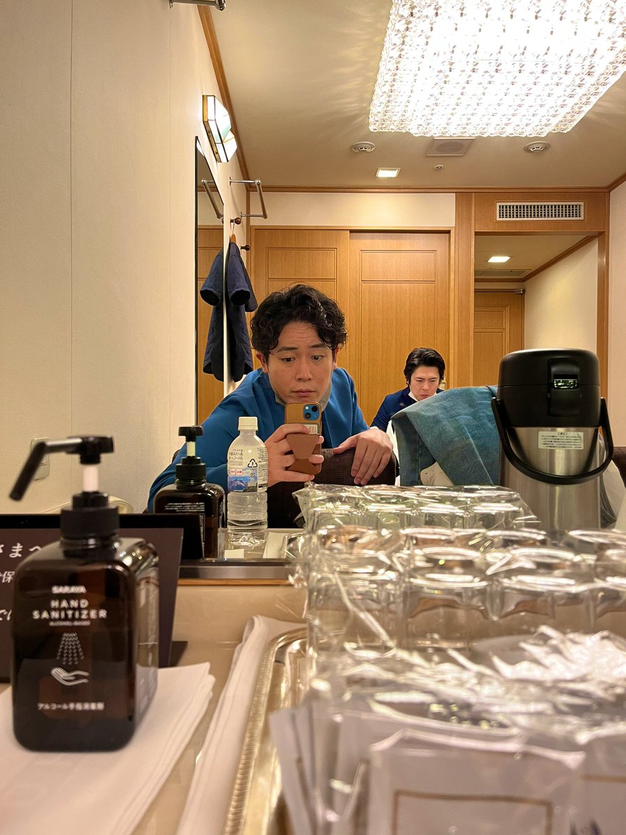 おはようございますぅ！ 今日の木村徹二（32）は、兄で爆裂作曲家の