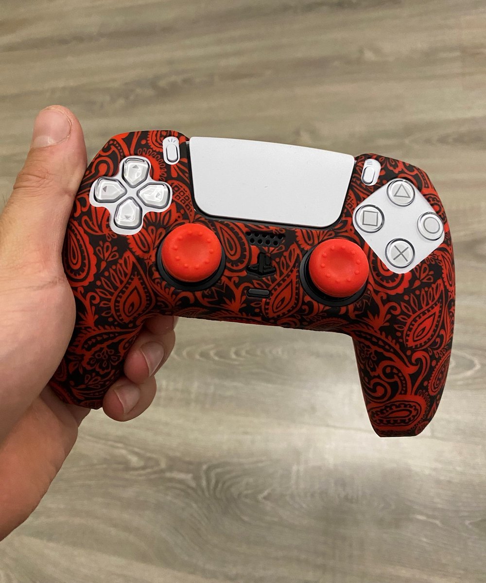 ContrixCases's tweet photo. PlayStation 5 Red Leaf Case 🔥🔥

Buy now at https://t.co/px4dIPZQXg https://t.co/o3iCgbGjIo