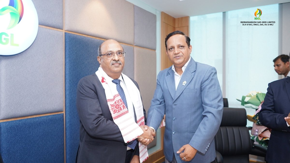 IGGLindia's tweet photo. #IGGL has signed three Hook Up Agreements with @ONGC_  on 11th July 2023 to connect ONGC fields with NEGG  for transportation of natural gas from three Assets of ONGC viz. Jorhat, Silchar, and Tripura to the consumers. https://t.co/u7KcGwBZDm