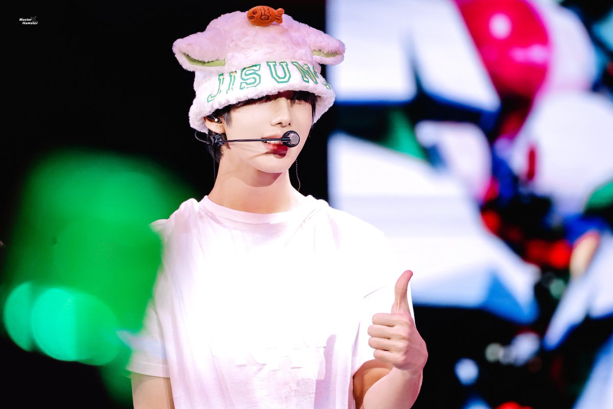 MasterhamsterJS's tweet image. 230711 TDS2 CDMX🇲🇽
마지막 드림쇼2에🥹
박지성은 언제나 제일 사랑스러워! 🐑
#지성 #JISUNG #박지성 #NCTDREAM