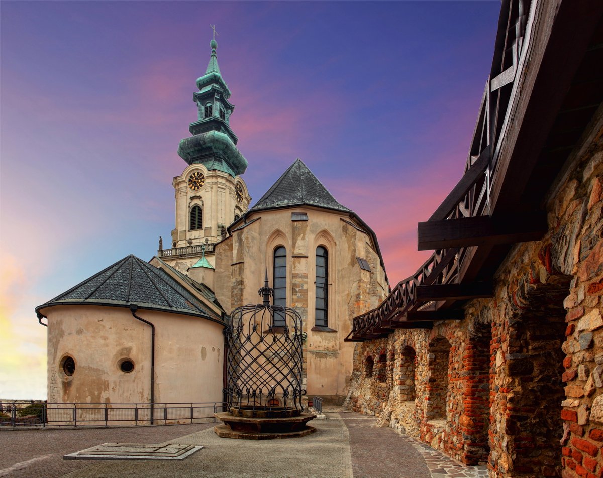 Nitra is just beautiful!😍
#slovakia #nitra #travel #visitslovakia