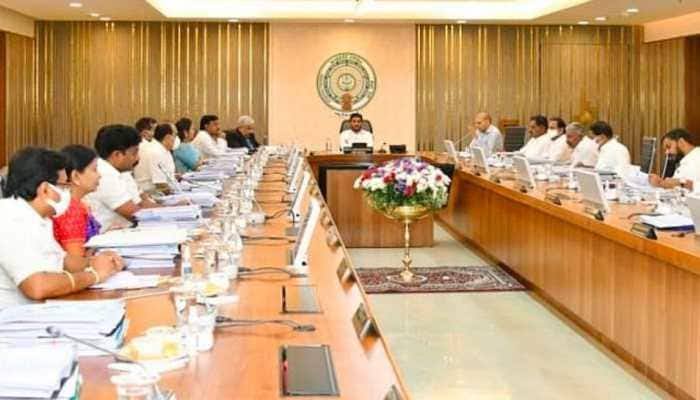 BhaskarBasava's tweet photo. #APUpdate: #Andhra cabinet chaired by #CMJagan to meet today. As per reports, the #cabinet will review and is likely to approve SIPB proposals, Assigned lands, new politechnic colleges, and Zero interest loans for DWCRA women.
@NewsMeter_In https://t.co/G3VPIn011A