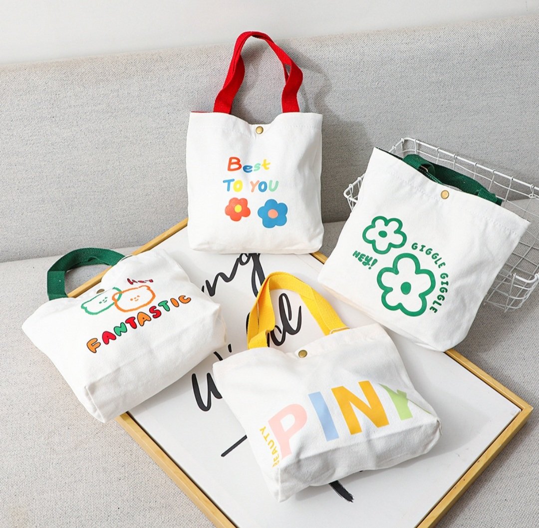 inyoyoso's tweet photo. Fashion Meets Function, with Yoyoso’s cloth bags! 

Make a statement, with the ultimate carry all!

#yoyoso #totebags #clothbags https://t.co/N2V5uhLqup