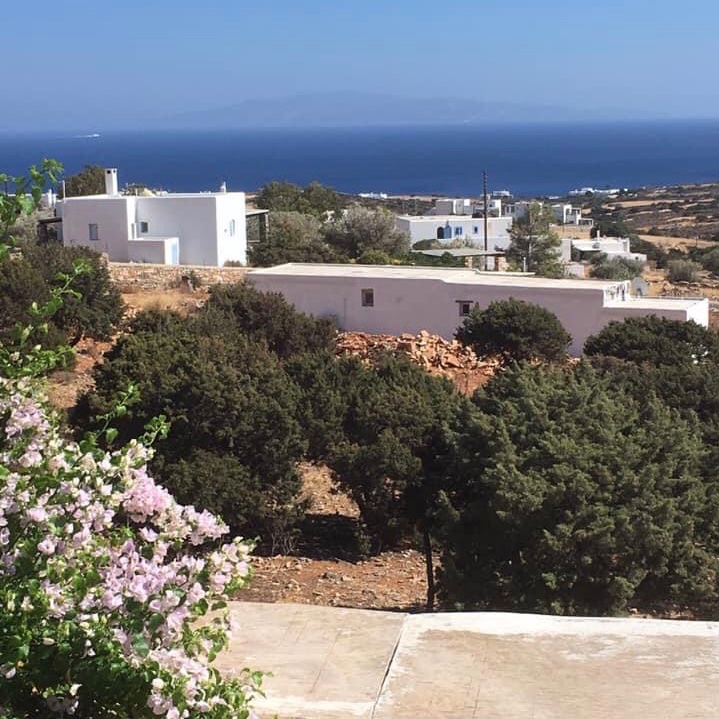 KateStrafford's tweet photo. Back in my happy place #paros https://t.co/MHFQPQw2S8