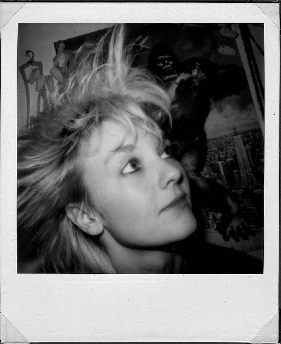 Anni61Hogan's tweet photo. 1983 Jessamy takes Polaroids 🖤👁️🦇
📷 @JessamyCalkin 🌹thank you
polaroid in colour appears in the fantastic
''Conform To Deform: The Weird And Wonderful World Of Some Bizzare'' by @WesleyDoyleUK
#80s #Kickabye #Mambas #Batcave #goodtimes #houseboat https://t.co/doKLIXm889