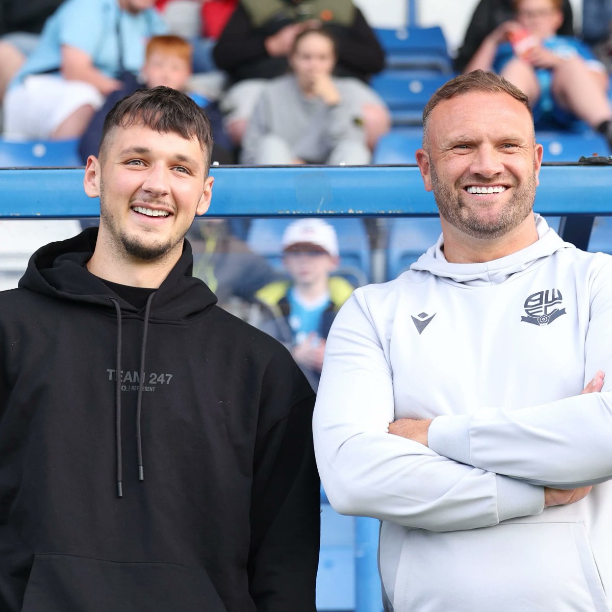 Burnden Aces tweet media