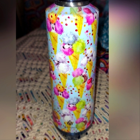 So good I had to share! Check out all the items I'm loving on <a href="/Poshmarkapp/">Poshmark</a> #poshmark #fashion #style #shopmycloset #thetanyabrooch #manna: posh.mk/vc9oEXkOmBb