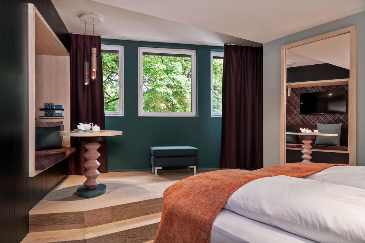 Hotelchamp tweet media