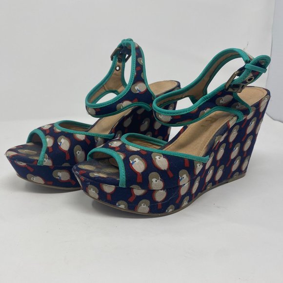 nidayae's tweet photo. So good I had to share! Check out all the items I'm loving on @Poshmarkapp #poshmark #fashion #style #shopmycloset #dknyc #shoemint #report: https://t.co/vmXspvBZKJ https://t.co/9iTn4a53Ri