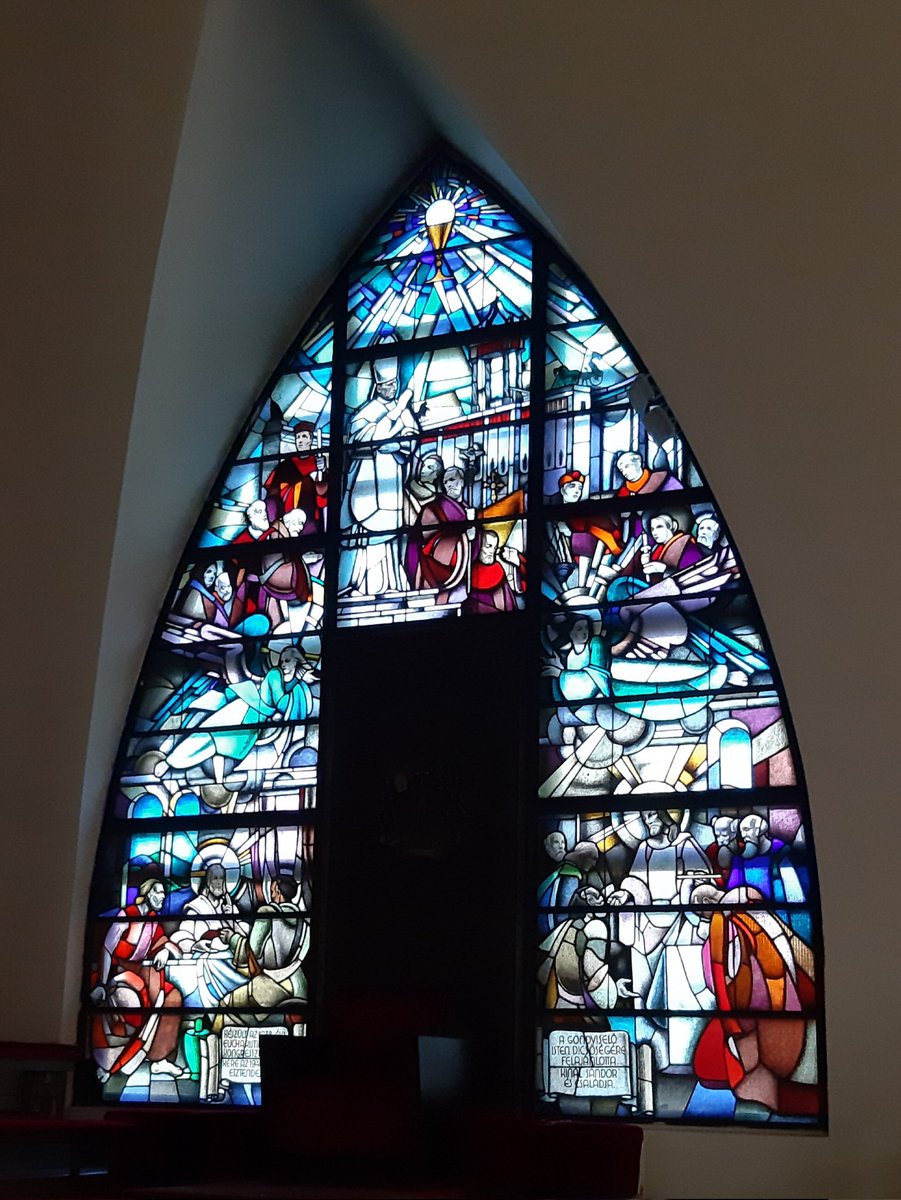 PilgrimBudapest's tweet photo. The #stainedglass window of Albertfalva parish church is a memorial to the 1938 #Budapest International Eucharistic Congress, featuring Papal legate Card. Eugenio #Pacelli. https://t.co/QVWFwlIJJW