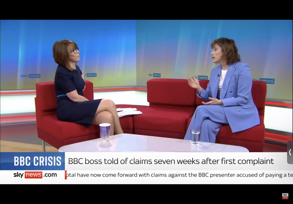hewitson10's tweet image. Kay burley makes it through a second day without quizzing the government on breaking a high court ruling 

She spent 95% of the interview talking to Victoria Atkins about the #bbcpresenter🤦‍♀️

Then 5% on what the minister wanted to say

The media still covering up #ToryCorruption