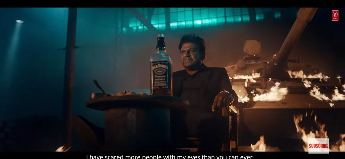 ManuPrince14314's tweet photo. ನೀವ್ Gun ನಲ್ಲಿ ಎಷ್ಟು ಜನರನ್ನ ಎದುರಿಸಿದ್ದಿರೂ ... ಅದುಕ್ಕಿಂತ ಜಾಸ್ತಿ ಜನರನ್ನ ಬರಿ ನನ್ನ ಕಣ್ಣಲ್ಲಿ ಎದುರಿಸಿದ್ದೀನಿ..
They call me OG. 
ORIGINAL GANGSTER🔥⚡
Ultimate Shivanna @NimmaShivanna and  ಹುಟ್ಟುಹಬ್ಬದ ಶುಭಾಶಯಗಳು❤️
Visions are ultimate  #srini 
#Shivanna https://t.co/sPj35TbV8v