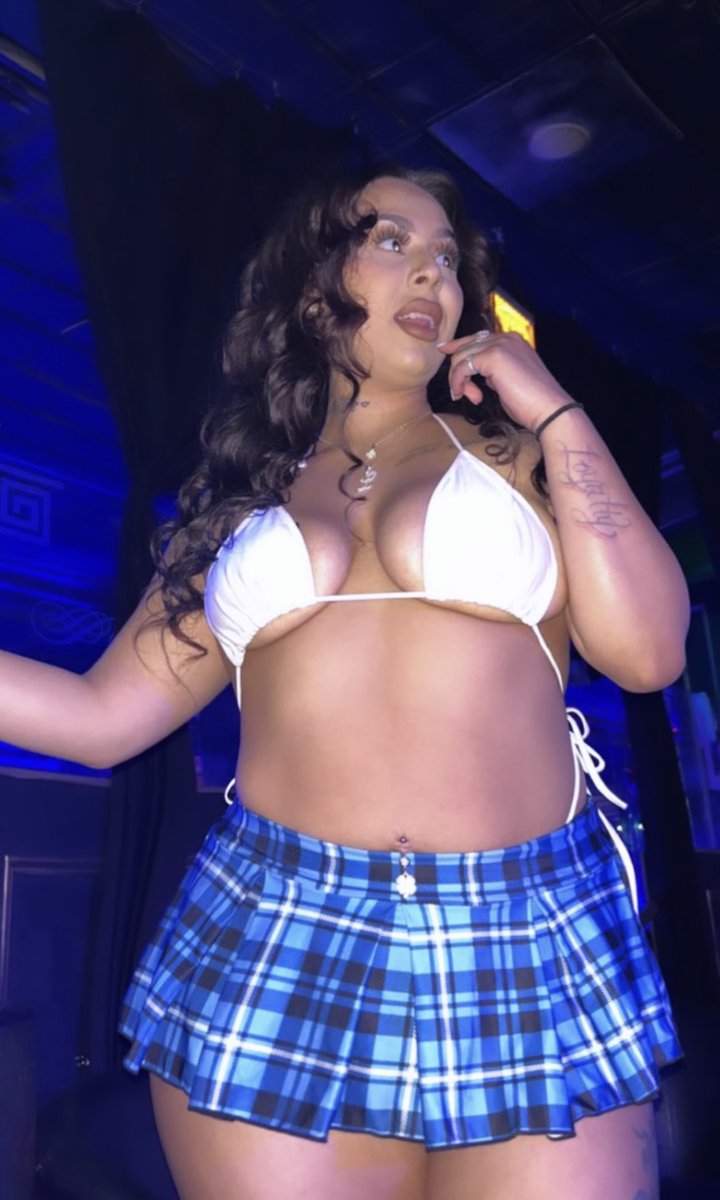 luccky09_'s tweet photo. Lucky here new page let’s have some fun 🤍 #sanantoniocompanions #onlyfansgirl #eros #latina #datesanantonio 

https://t.co/G0DG5ueLb9 https://t.co/VVghF0qx44