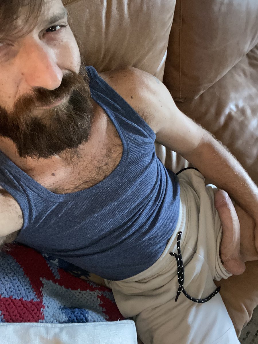 Who wants ta bate bro?