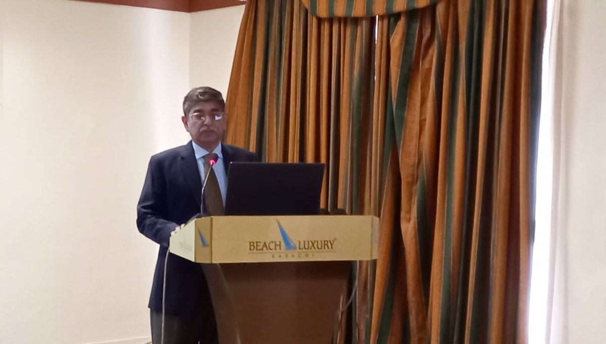IHHN_PK's tweet photo. Dr. Zafar Zaidi, CEO of #IHHN emphasized the significance of Foundation Pediatric Emergency Medicine (#FPEM) and the need for training kits tailored for children & to equip healthcare professionals with specialized knowledge and skills to effectively handle #pediatricemergencies https://t.co/r8q9BmKXj2