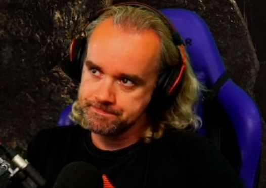 punishdave's tweet photo. [LIVE] Getting together with my buddies tonight, #Grounded continues with more exploring and fun! #Twitch #Stream (link in bio) https://t.co/N4fMGsFTmO