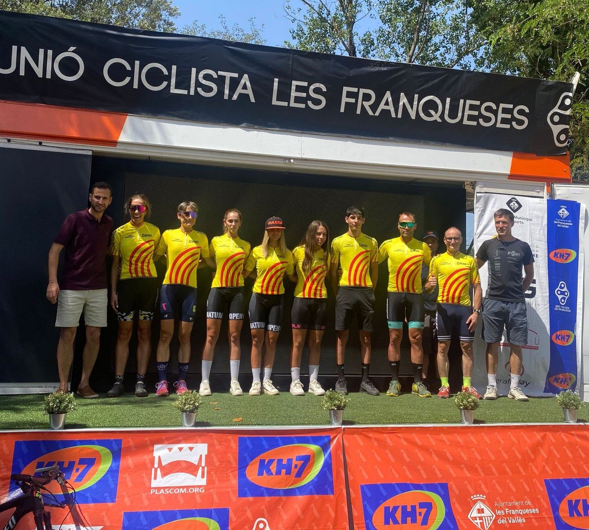 esportsLFdV's tweet photo. 🚵‍♂️Lluc Agustí i Noemí Moreno es proclamen vencedors finals de l' #OpenBarcelonaBTT a Les Franqueses.  

🏆El GP KH7 de @UCFciclisme tanca l'open provincial amb prop de 190 participants.  

+ info 👉 https://t.co/TxpukTkzkf

 #ciclismecat #XCO https://t.co/hFV117MxHu