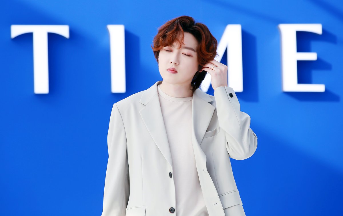 Jia_Forestella's tweet photo. 이 정도면 타임 모델 시켜줘야 한다고 본다.. 맞져?
#타임_2023_FW_패션쇼
#play_TIME #포레스텔라
#강형호 #kanghyungho https://t.co/ZyCMfiA73x