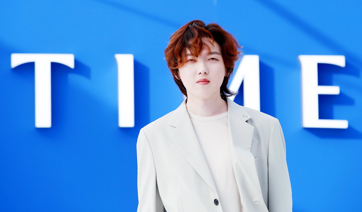 Jia_Forestella's tweet photo. 이 정도면 타임 모델 시켜줘야 한다고 본다.. 맞져?
#타임_2023_FW_패션쇼
#play_TIME #포레스텔라
#강형호 #kanghyungho https://t.co/ZyCMfiA73x