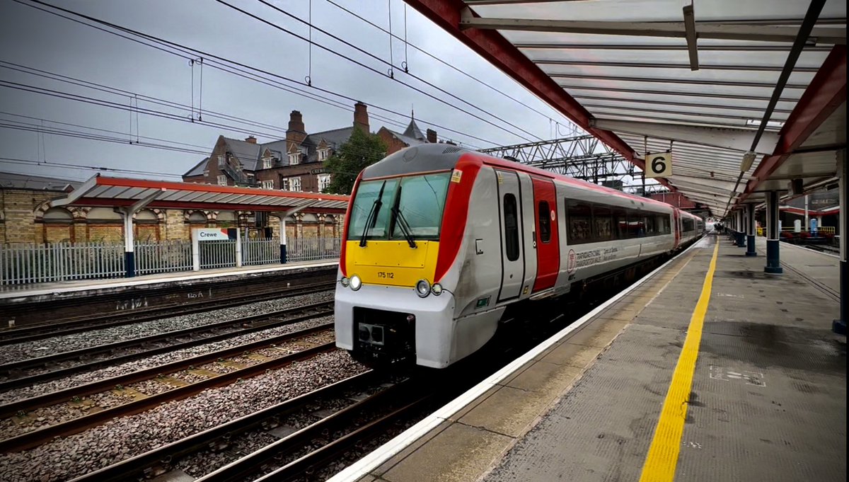 alexdippie's tweet image. #class175 #crewe #railway #tones #tfw youtube.com/shorts/mwCTN89… via @YouTube