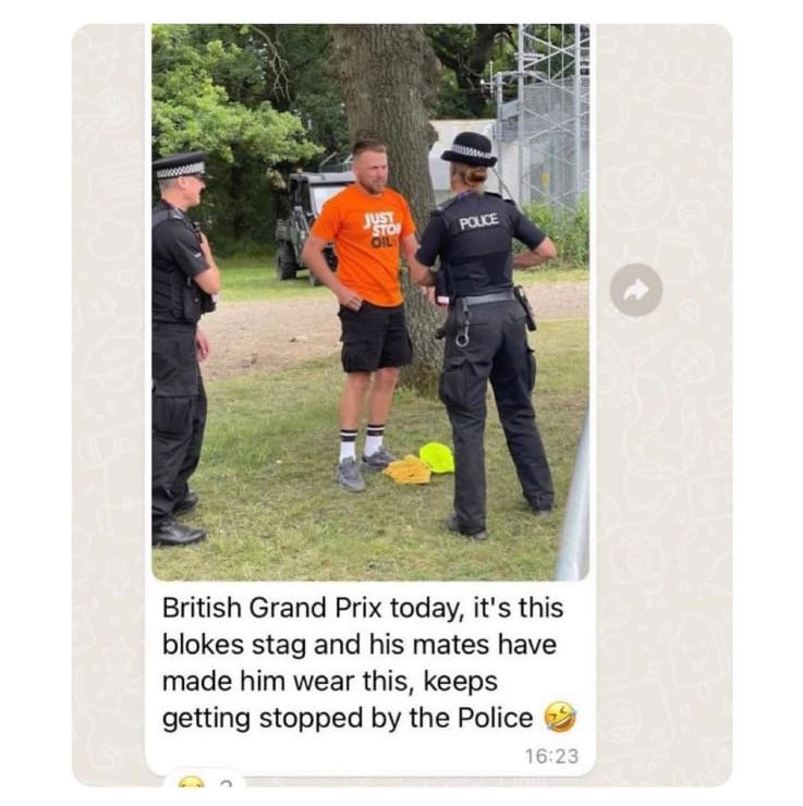 dapperlaughs's tweet photo. Brilliant, cracked me up 🤣 Nothing better then a good group of pals that enjoy a good stitch up. https://t.co/VjRFoLMlKa