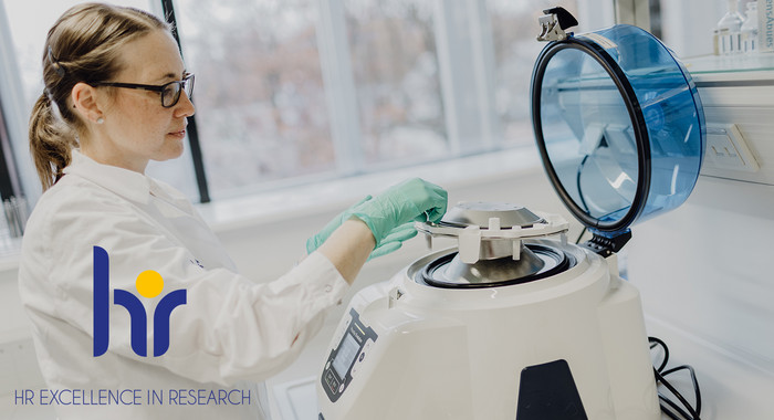 SpohoKoeln's tweet image. Ein stimulierendes, positives Arbeitsumfeld und ausgezeichnete  Entwicklungsmöglichkeiten für Forschende - das attestierte jüngst die  EU-Kommission der #Spoho und verlieh ihr das  Gütesiegel "Human Resources Excellence in Research".

dshs-koeln.de/aktuelles/meld…