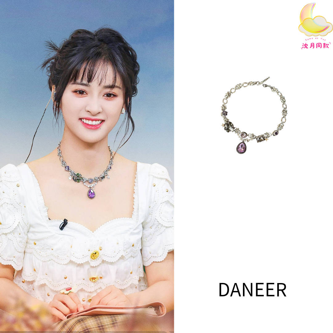 MissBeng31's tweet photo. #TwinkleLove ootd
Beautiful Necklace
with purple 🟣 pendant 😉
| #DANEER 💎
#沈月 #ShenYue
© 沈月同款Same_as_Yue https://t.co/d8S1vVgv32