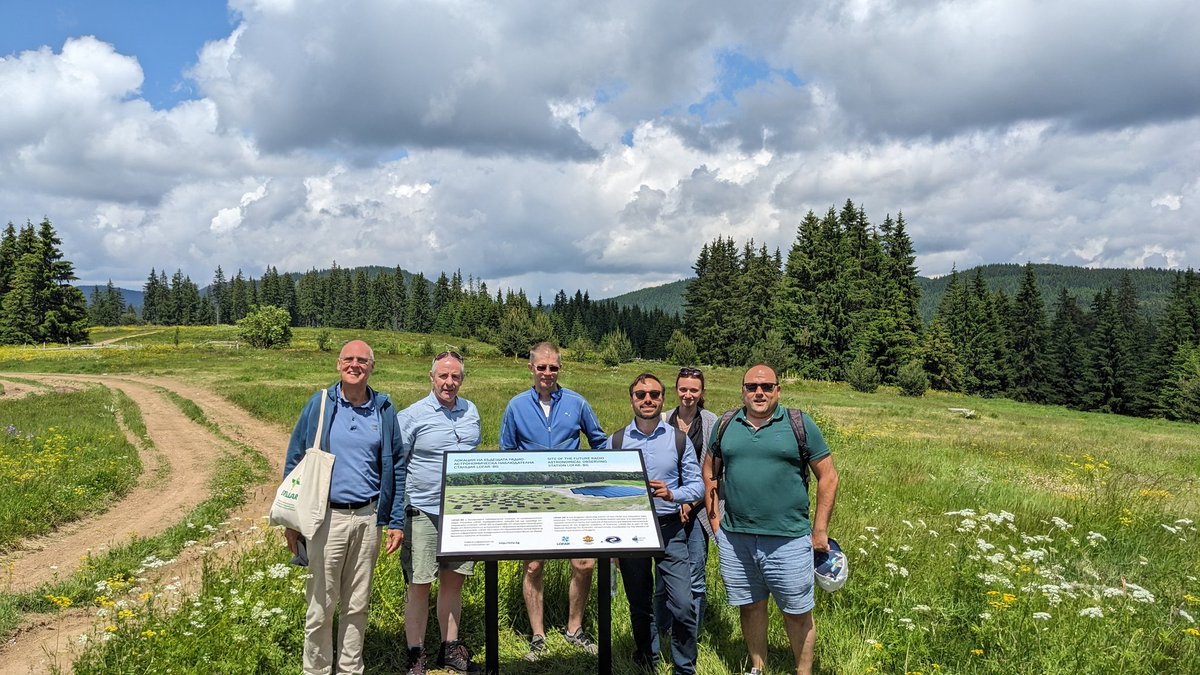 The @STELLAR_H2020 Final Meeting was a great success! From summaries of project achievements and discussions of how to strengthen our @LOFAR collaborations even further, to walks along historic old #Plovdiv's cobblestone streets, and a visit to the @LOFAR_BG station site.