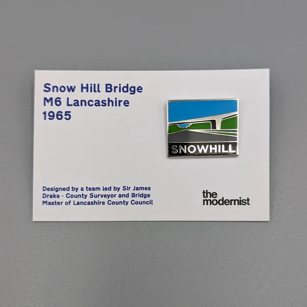 We all have our favourite motorway bridge don't we? Don't we? 

Well, even if you don't, we do here at the modernist, and after an exhaustive selection process we decided that #snowhill, on the #M6 in Lancashire, deserved to be immortalised on a badge.

the-modernist.org/collections/ou…