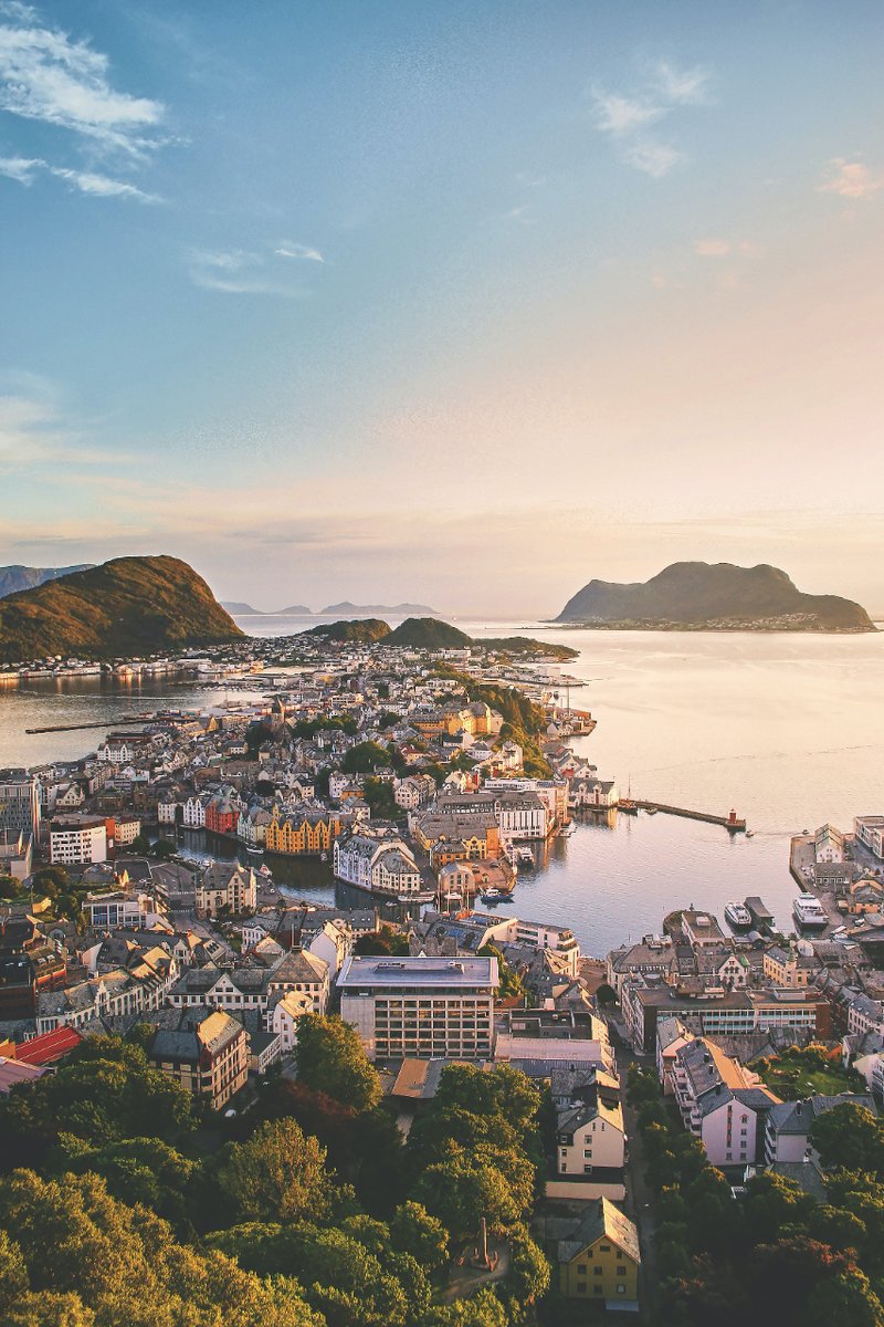 muchoviaje's tweet photo. Noruega existe, también en verano.
#ViajaMuchoMas https://t.co/u9NfLgZGLD