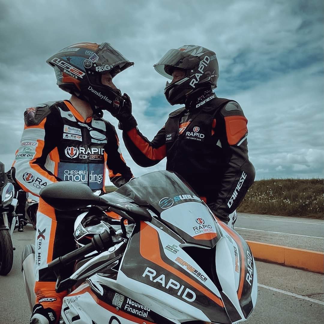 LDRRacing's tweet photo. All set up Blyton Race Circuit with @Rapidtraininguk for 2 days of track action...
@CheshireMould @BluePJoinery @BORLEYS_MINIMIX @RobertDunsley @LS2HelmetsES @RnGRacing @jobbiedump #XtraMile @MASSecurity1 @OfficialBSB
#RapidTraining ● #LD34 https://t.co/3aQTVMclok