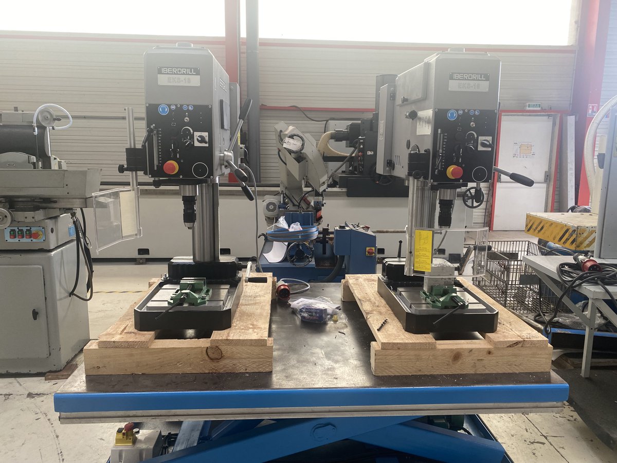 DidelonMO's tweet image. 📢 𝐑𝐄𝐂𝐄𝐏𝐓𝐈𝐎𝐍 𝐓𝐄𝐂𝐇𝐍𝐈𝐐𝐔𝐄 𝐃&apos;𝐔𝐍 𝐋𝐎𝐓 𝐃𝐄 𝐌𝐀𝐂𝐇𝐈𝐍𝐄𝐒 (49 📍)

⚙ 2 Perçeuses d&apos;établi IBERDRILL
⚙ 1 Rectifieuse plane LIP
⚙ 1 Tank d&apos;établi ACETI

#reception #technique #perceuse #iberdrill #rectifieuse #lip #tank #aceti #dmo #mecanique