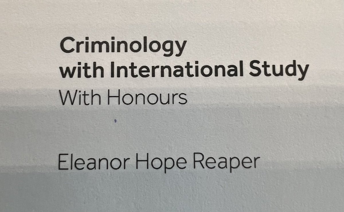 okeyblokey's tweet photo. A large number of students on that particular degree #UoMGraduation #CriminologyOnAnInternationalStage https://t.co/7g5YXKwG5v