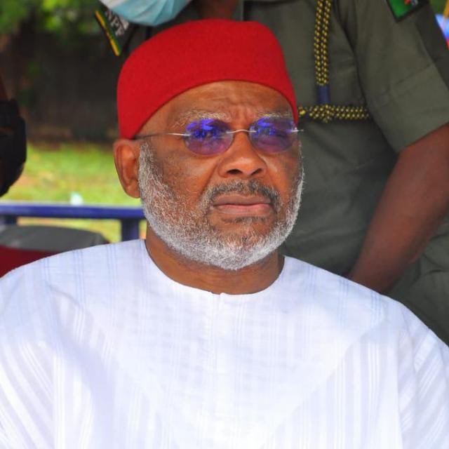 U_Rochas's tweet photo. Strong men of our time https://t.co/WuhKYidToF