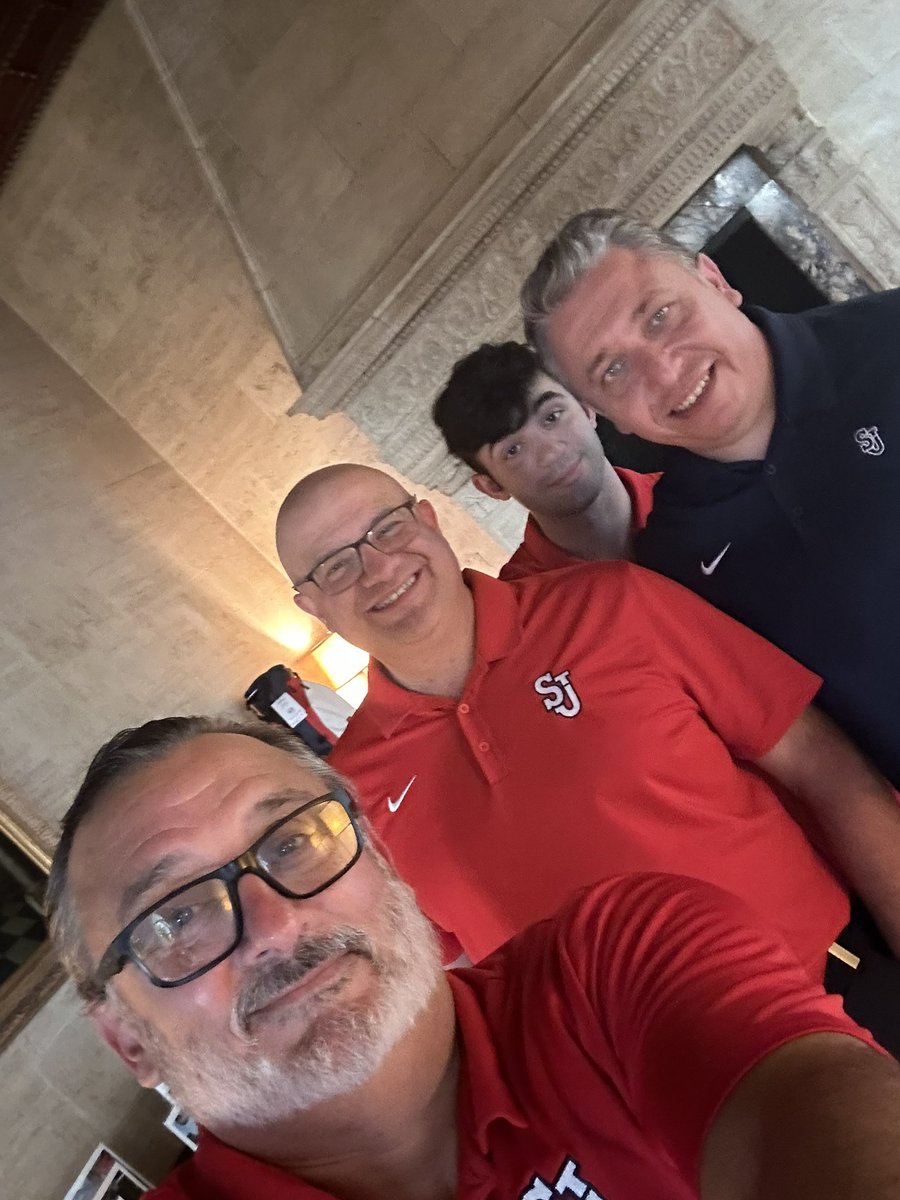 NotoriousNJV's tweet photo. Gratuitous #picnick photo drop from the record-shattering Johnnies Classic. #JohnniesUnited https://t.co/L7pXn5DYxP