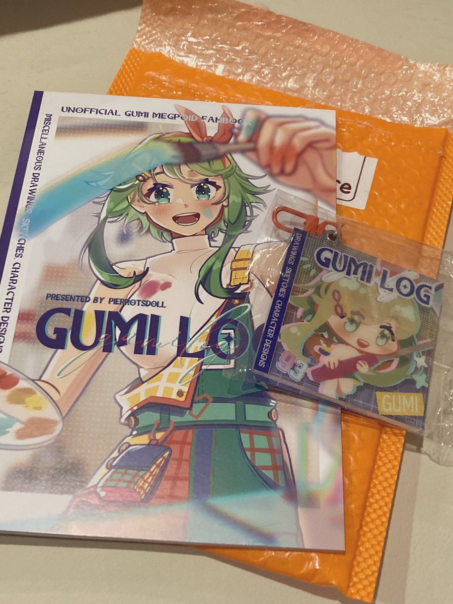 GUMI 「peedeeさん( )の厚いGUMIちゃん本届きました」|ぱちお＠ｺﾐﾃｨｱき-14aのイラスト