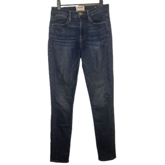 map2271's tweet photo. So good I had to share! Check out all the items I'm loving on @Poshmarkapp from @authentyxx #poshmark #fashion #style #shopmycloset #levis #restoration #framedenim: https://t.co/sbvGIrPg0j https://t.co/ejYdC6Sigh
