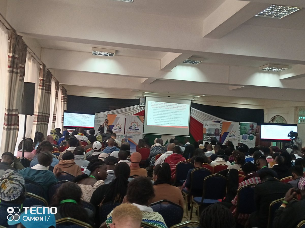 sylviawachira's tweet photo. Highlighting the immense power of social media "Its time to harness the reach and influence of social media platforms to mobilize for  positive environmental change." 
Jeniffer Nkurunziza, Head of Graphics and Design-PACJA.
#NSSCJ3
#climatejusticeschool
@acsea_54
@PACJA1
@Sida https://t.co/JjtC3p7qyq