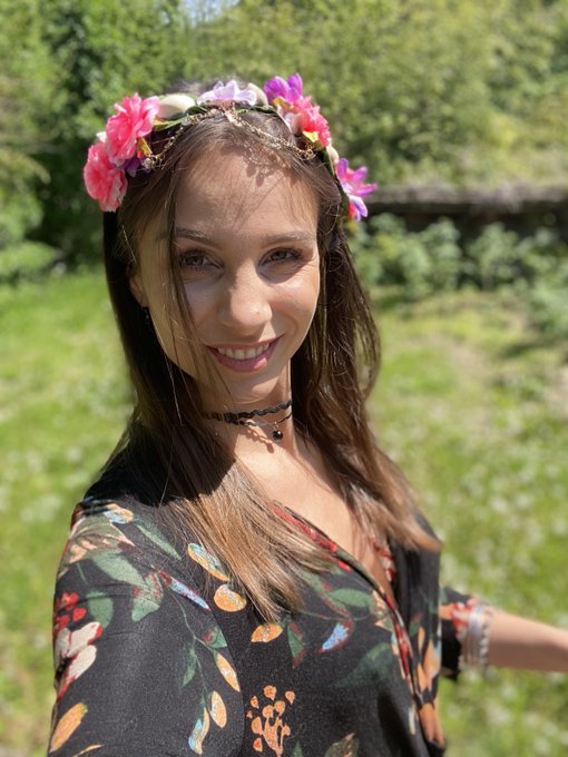 HAPPY BIRTHDAY TO ME 🥳🎁😍 30 Jahr, immer noch ohne graues Haar 😂 Ich werde die Restwoche auf meinen Feiern<a href="/tag/dress"class="tags"><span>#dress</span></a><a href="/tag/like"class="tags"><span>#like</span></a><a href="/tag/upskirt"class="tags"><span>#upskirt</span></a><a href="/tag/retweet"class="tags"><span>#retweet</span></a><a href="/tag/marywet"class="tags"><span>#marywet</span></a>