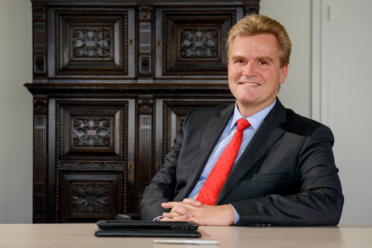 Scoren in de wijk tweet media