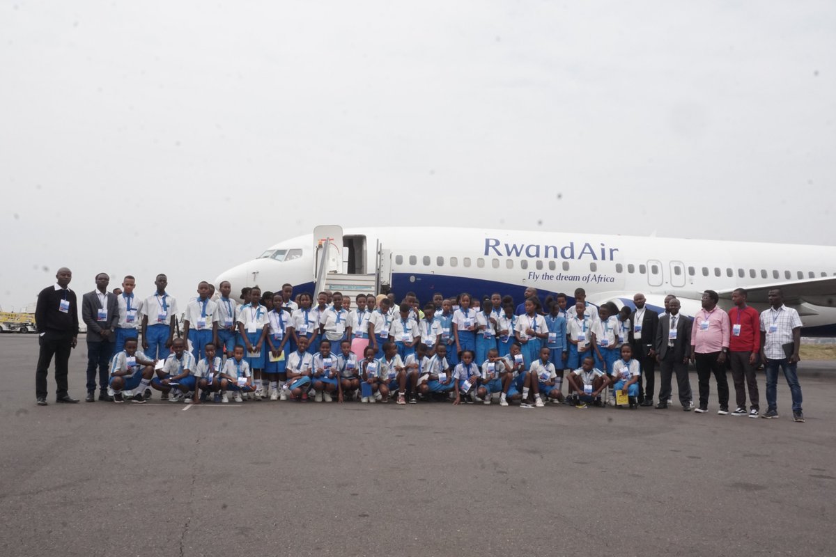 House of children school students at Kigali International Airport &amp; at BK Arena... Thanks a lot  for this special opportunity for our students. They got a lot.<a href="/RubavuDistrict/">Rubavu District</a> <a href="/Rwanda_Edu/">Ministry of Education | Rwanda</a> <a href="/bkarenarw/">BK Arena</a> <a href="/FlyRwandAir/">RwandAir</a>