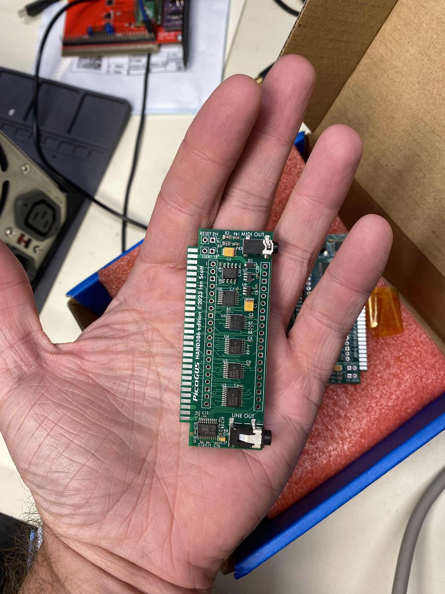 FreddyVETELE's tweet photo. Ian released a #hand386 and #book8088 version of its #picogus It is done in 4 layers with the Audio DAC integrated.
#PicoMEM not tested yet on the Book8088 as I am still the only one having it. https://t.co/KVrjzO4Of1